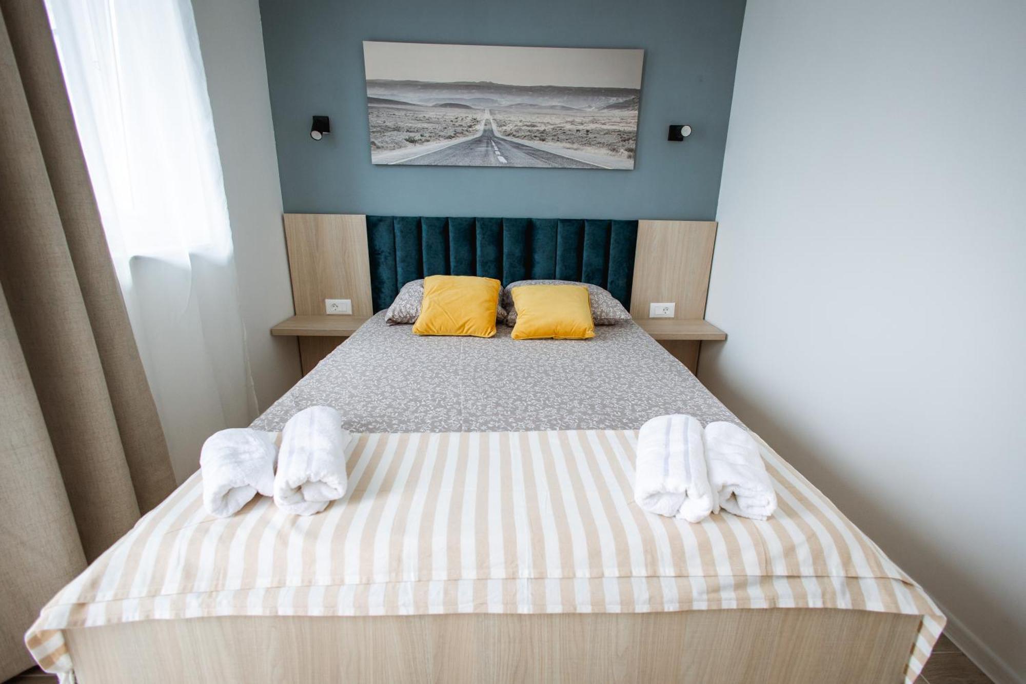 Cozy Studio Apartment In Osijek - Self Check In Exterior foto