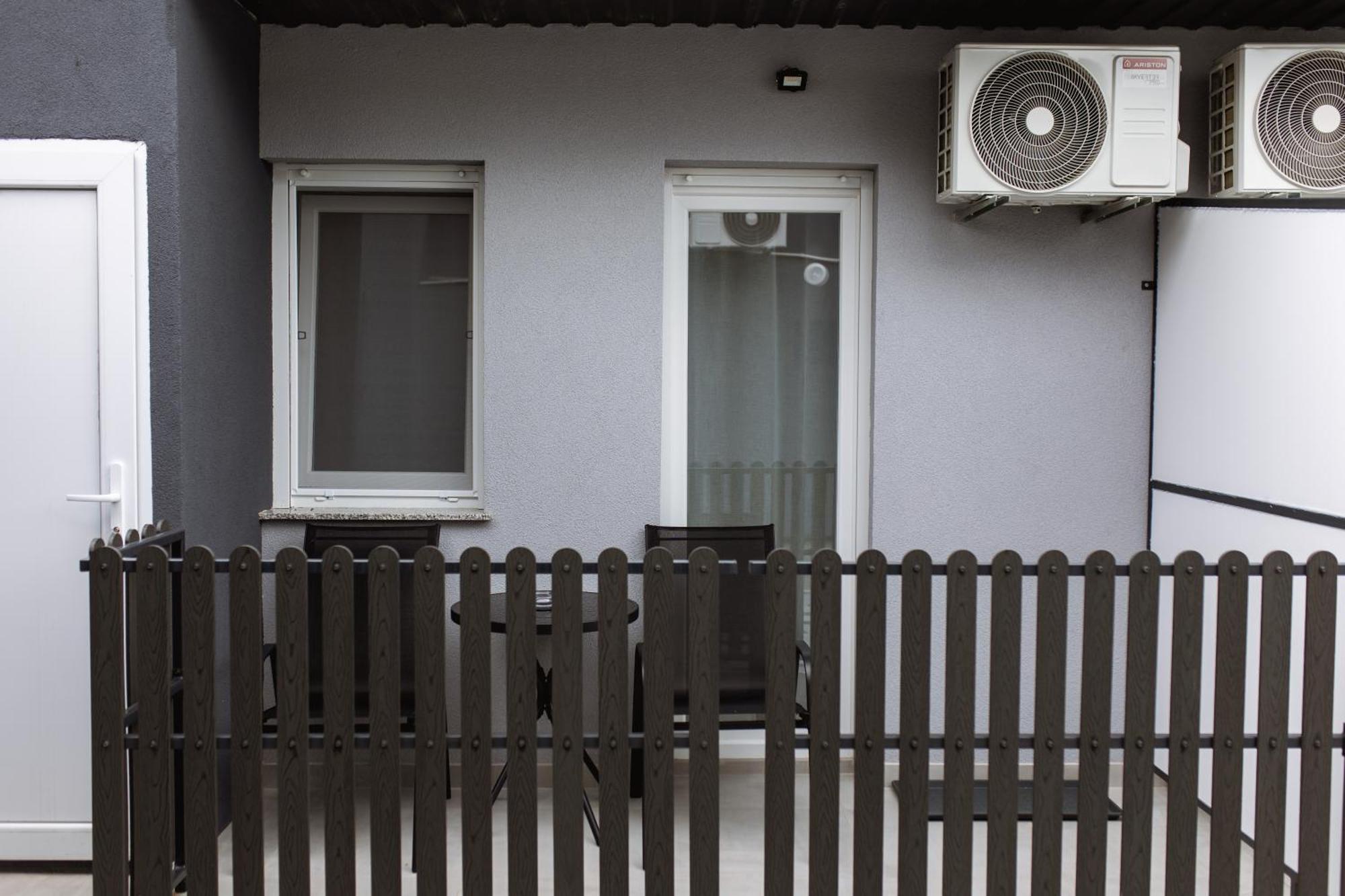 Cozy Studio Apartment In Osijek - Self Check In Exterior foto